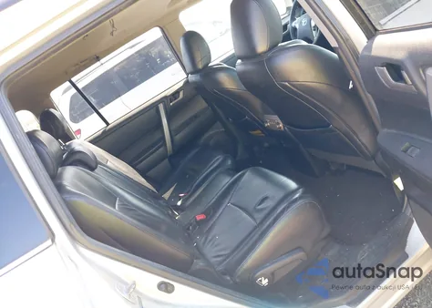 2013 Toyota Highlander Se V6 z USA, uszkodzony, nr VIN 5TDBK3EH7DS236117